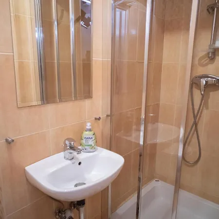 Apartrooms Near Old Town In Dnf Done Invoice Privat bolig Warszawa
