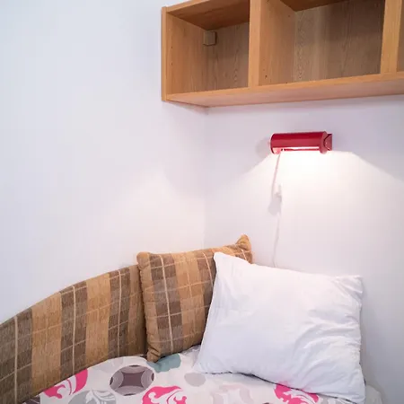 Privat bolig Apartrooms Near Old Town In Dnf Done Invoice *
