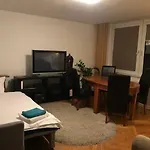 Habitación en casa particular Apartrooms Near Old Town In Dnf Done Invoice *