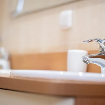 Apartrooms Near Old Town In Dnf Done Invoice Séjour chez l'habitant *