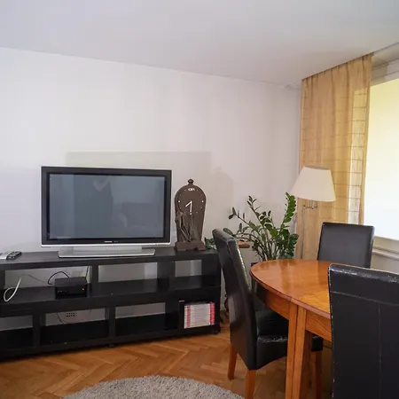 Apartrooms Near Old Town In Dnf Done Invoice Varsovie