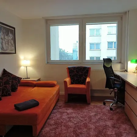 Séjour chez l'habitant Apartrooms Near Old Town In Dnf Done Invoice *