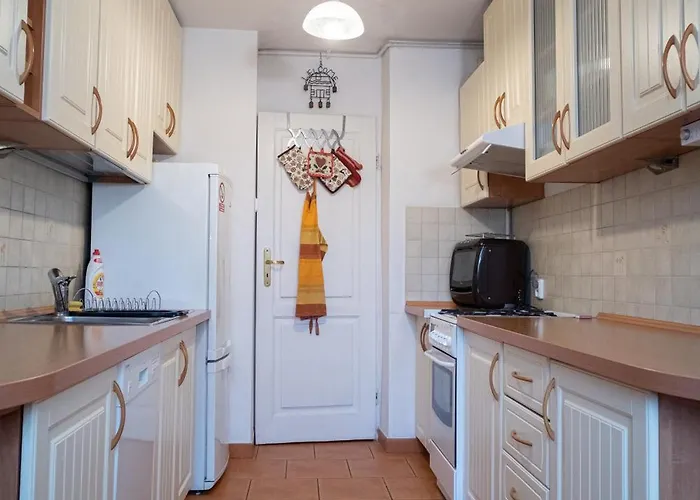 Apartrooms Near Old Town In Dnf Done Invoice *