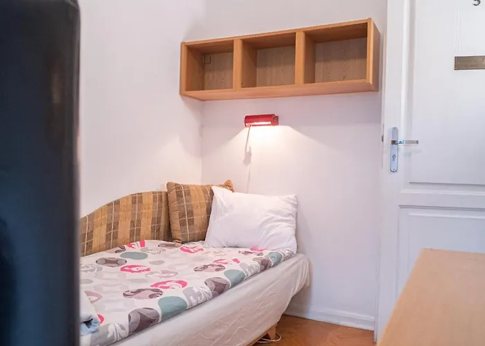 Apartrooms Near Old Town In Dnf Done Invoice *