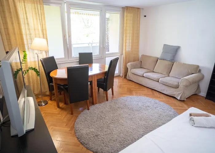 Apartrooms Near Old Town In Dnf Done Invoice Privat bolig Warszawa