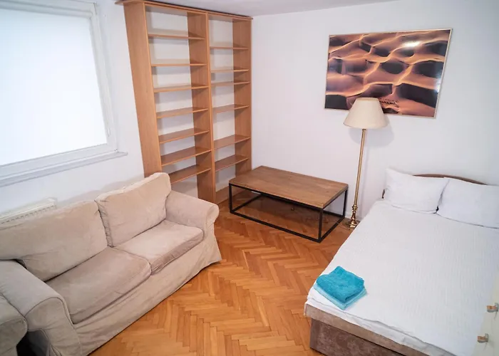 Privat bolig Apartrooms Near Old Town In Dnf Done Invoice